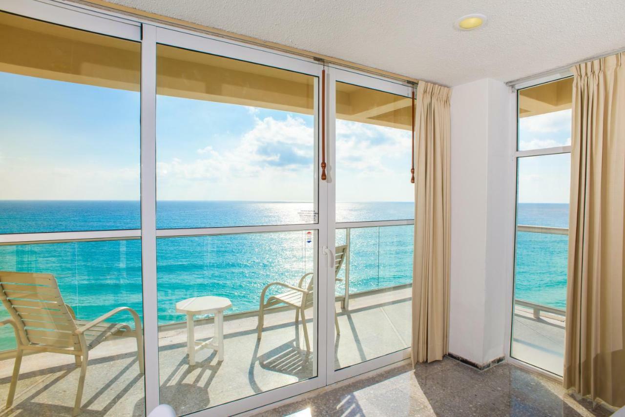 Stunning! 2 Bdrm Beach/Oceanfront Condo On Cancun Beach - Hotel Zone Exterior foto